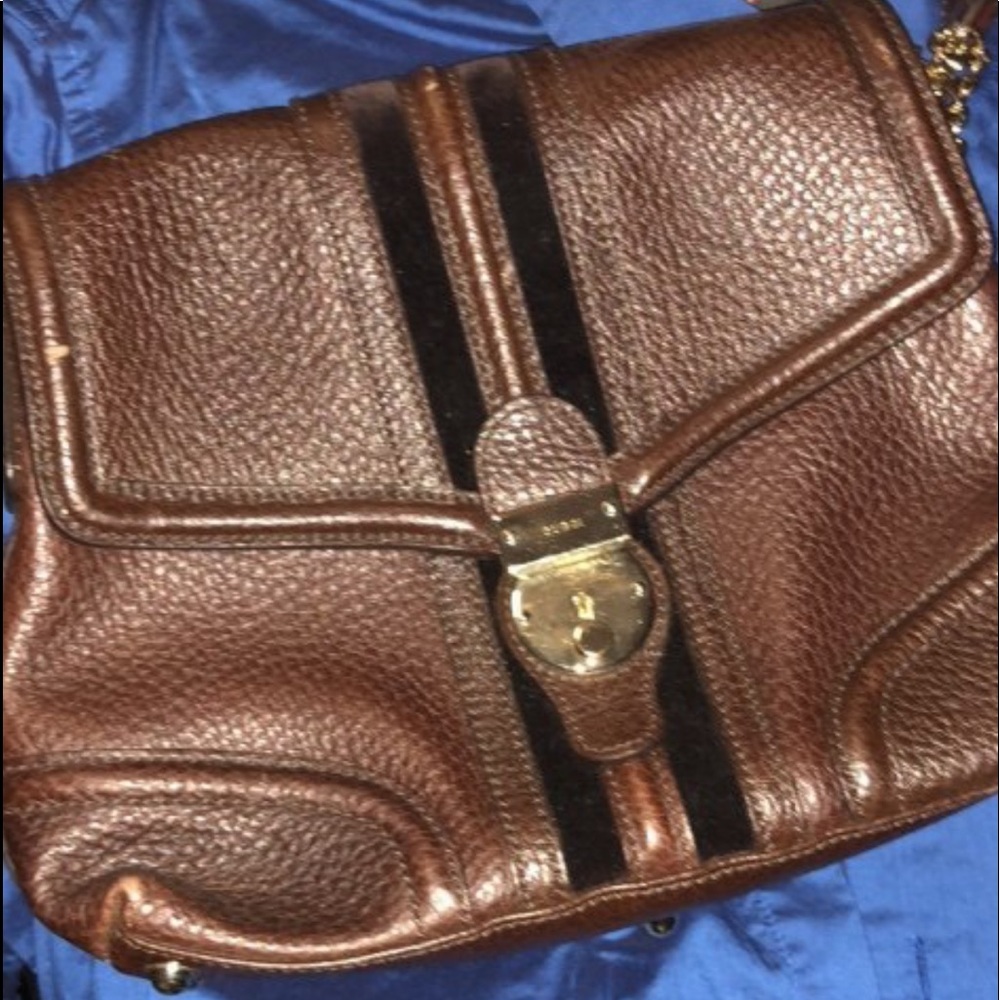 Gucci leather bag